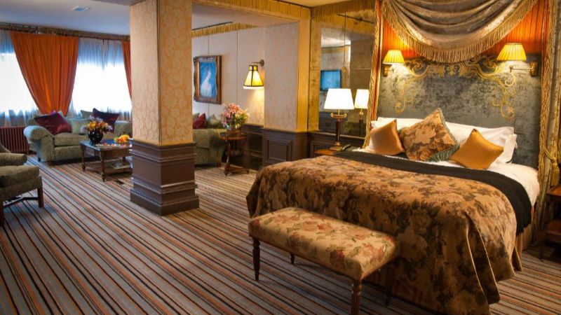 The Merchant Hotel, room with private jacuzzi, photo 3