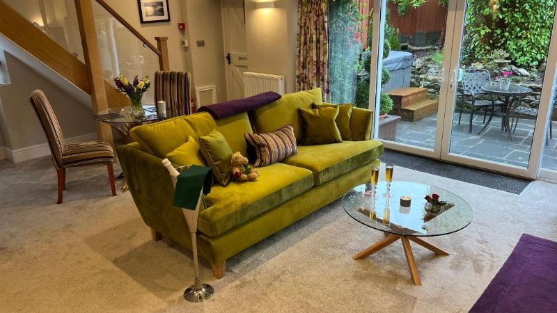 Windermere Boutique Hotel, room with private jacuzzi, photo 6