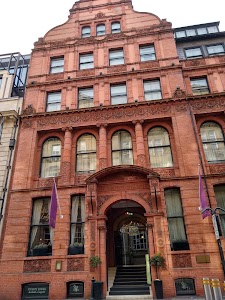 Quebecs Hotel place picture