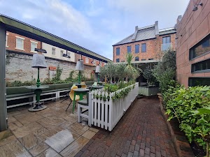 Oddfellows Chester Hotel place picture