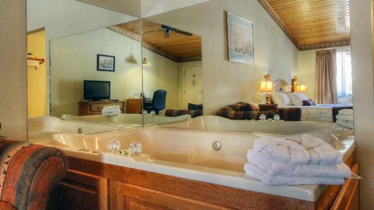 Majestic Mountain Inn