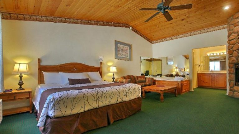Majestic Mountain Inn