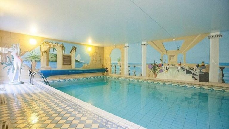 Newby Bridge Hotel