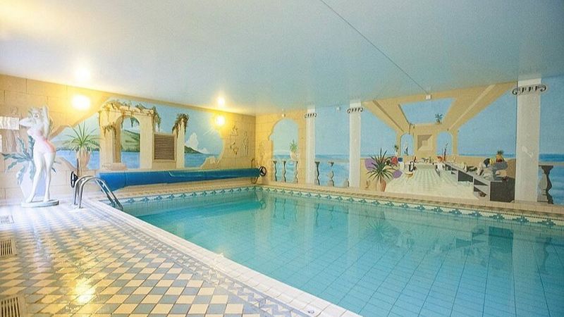 Newby Bridge Hotel, room with private jacuzzi, photo 5