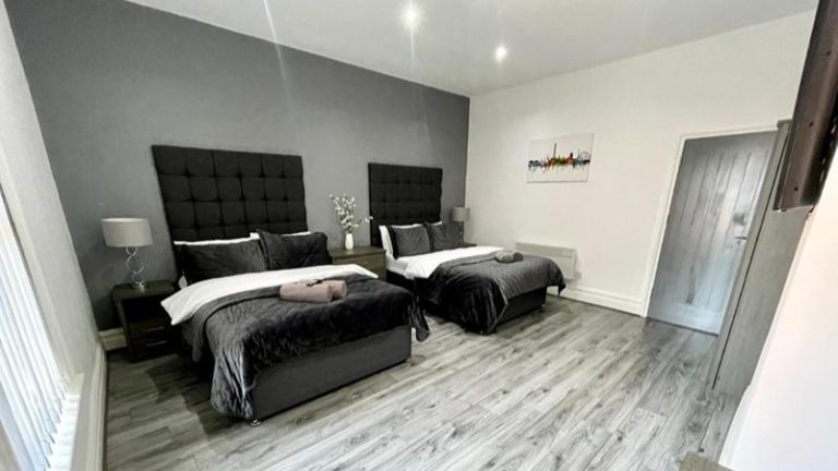 Reads Luxury Jacuzzi Apartments