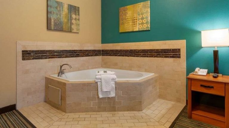 Best Western Governors Inn & Suites