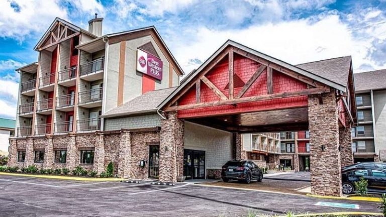 Best Western Plus Apple Valley Lodge Pigeon Forge