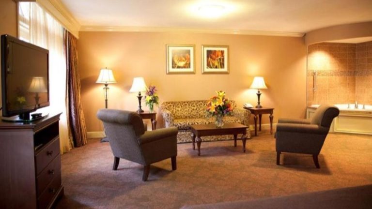 Best Western Plus French Quarter Courtyard Hotel