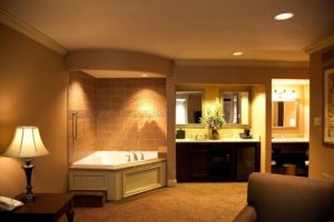 Best Western Plus French Quarter Courtyard Hotel - jacuzzi hotel room