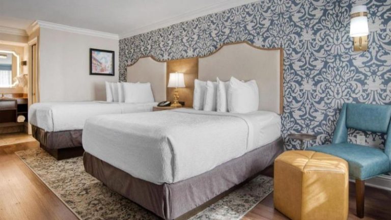 Best Western Plus French Quarter Courtyard Hotel