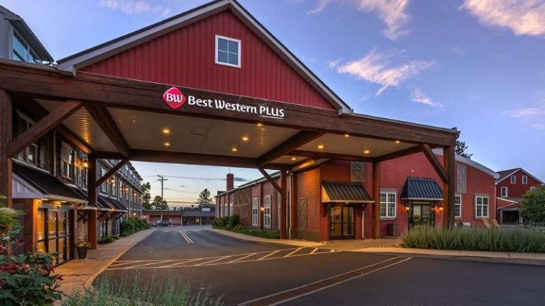 Best Western Plus Intercourse Village Inn & Suites