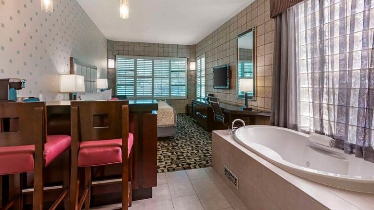 Best Western Plus Sundial