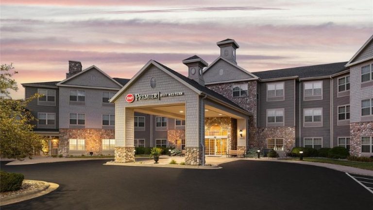 Best Western Premier Bridgewood Resort Hotel