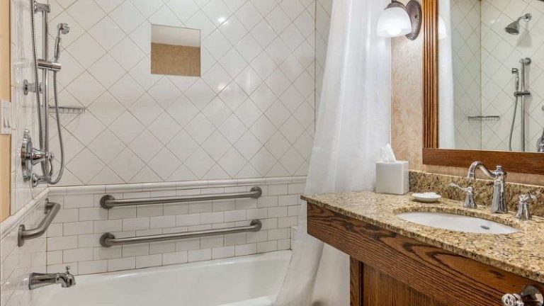 Best Western Premier Mariemont Inn