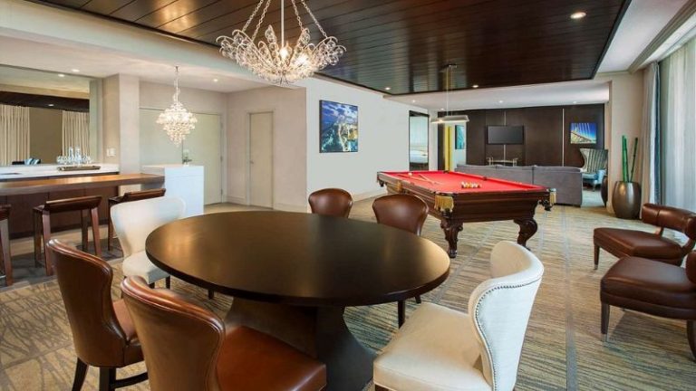 DoubleTree by Hilton Hotel Miami Airport & Convention Center