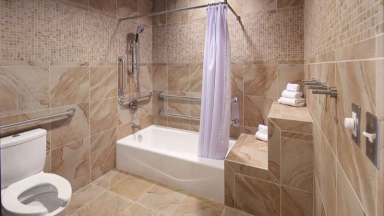 Tulyp, Tapestry Collection by Hilton