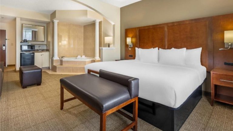 Comfort Suites Myrtle Beach Central