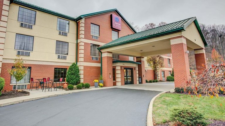 Comfort Suites Pittsburgh Airport