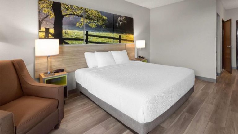Days Inn by Wyndham Blairsville