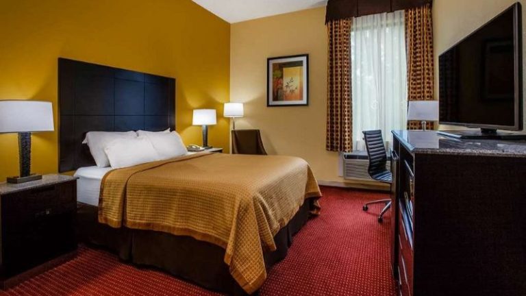 Days Inn by Wyndham Donegal