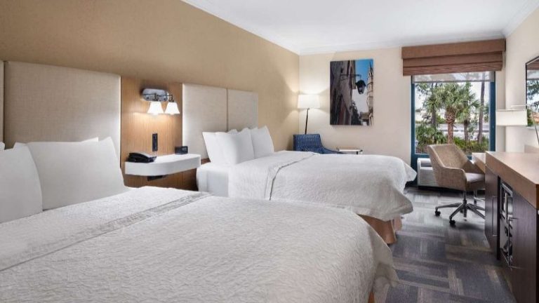 Hampton Inn Charleston-North