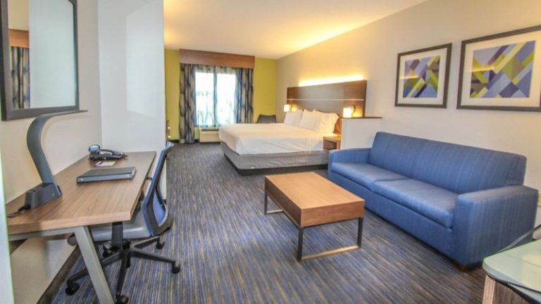 Holiday Inn Express & Suites Charleston-north By Ihg