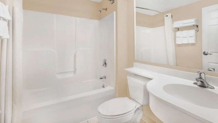 Microtel Inn & Suites by Wyndham Hamburg
