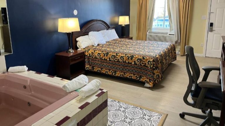Royal Lodge Absecon