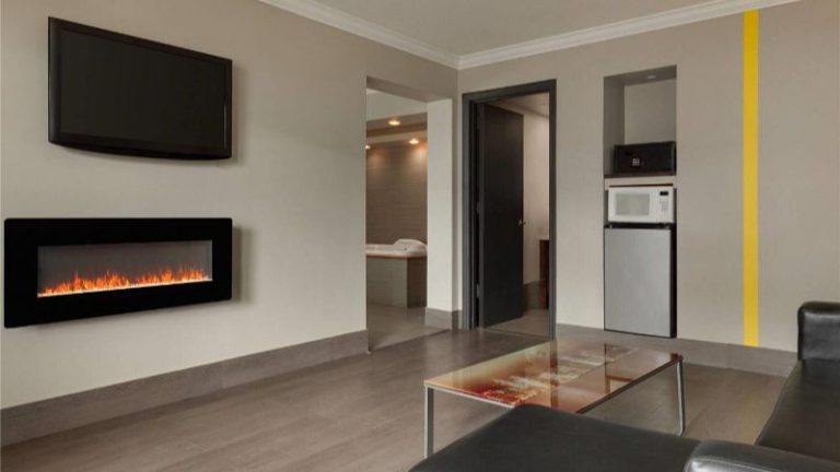 Super 8 by Wyndham Meadowlands