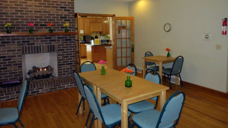 The Seasons Inn at Nicks Place