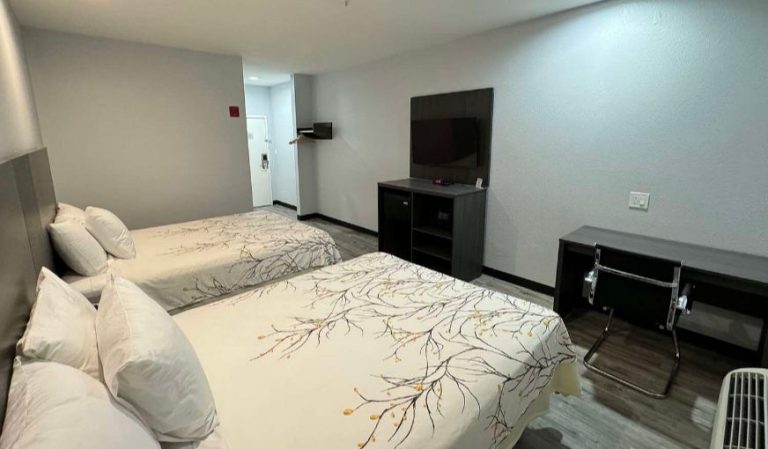 Americas Best Value Inn & Suites Haltom City Ft. Worth