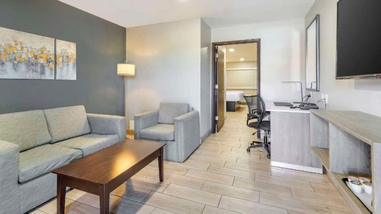 Best Western Plus Edinburg Inn & Suites