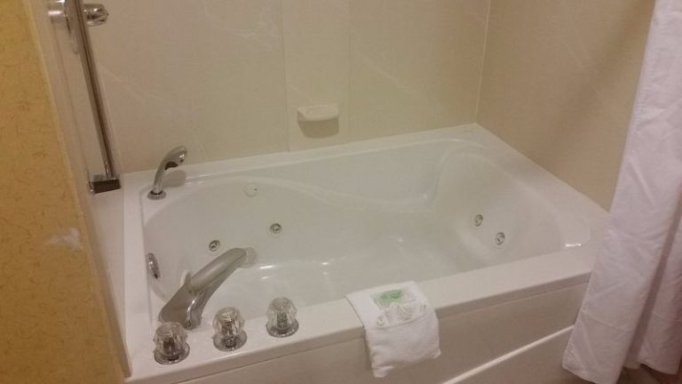 Comfort Inn & Suites Ashland – Richmond North