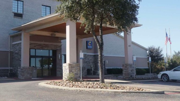 Comfort Inn & Suites Burnet