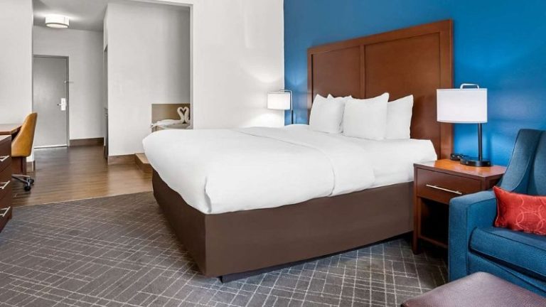 Comfort Suites Lindale – Tyler North