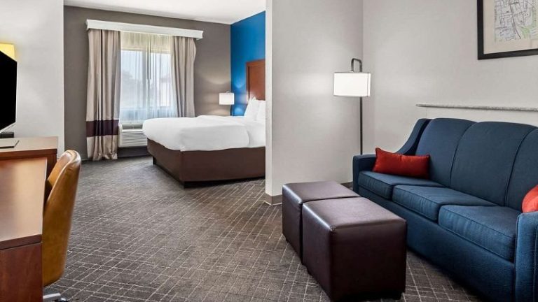 Comfort Suites Lindale – Tyler North