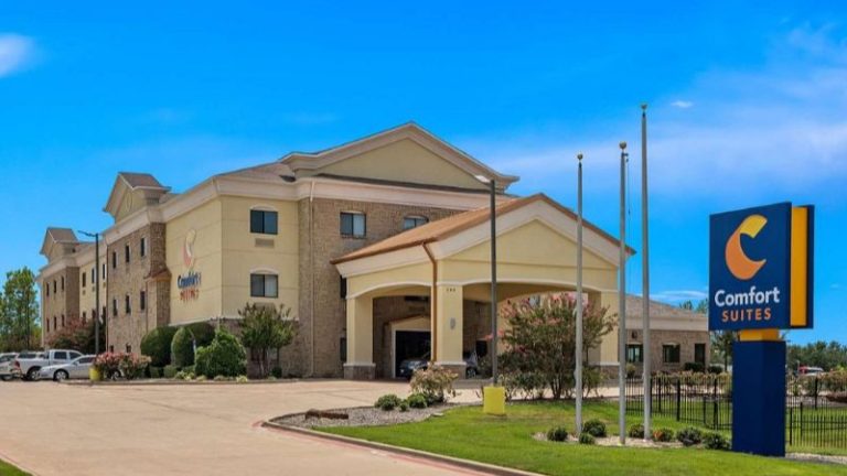 Comfort Suites Lindale – Tyler North