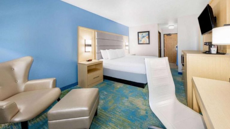 Days Inn by Wyndham Springville