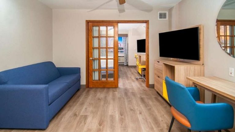 Days Inn by Wyndham Suites San Antonio North/Stone Oak