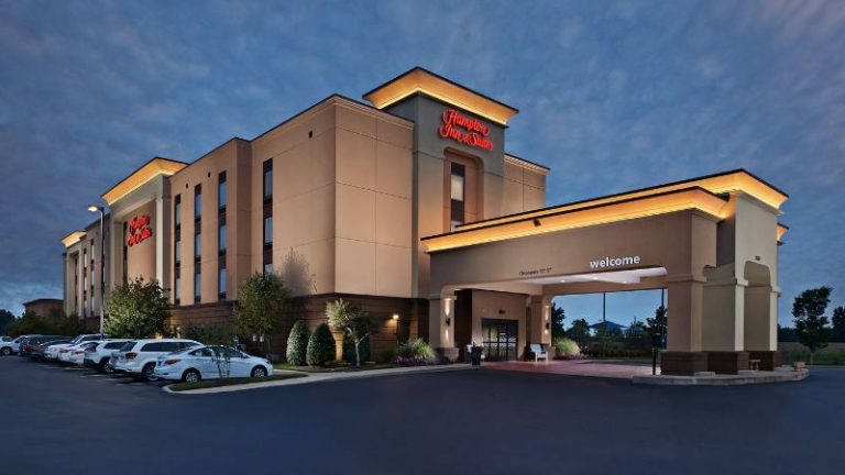 Hampton Inn & Suites Millington