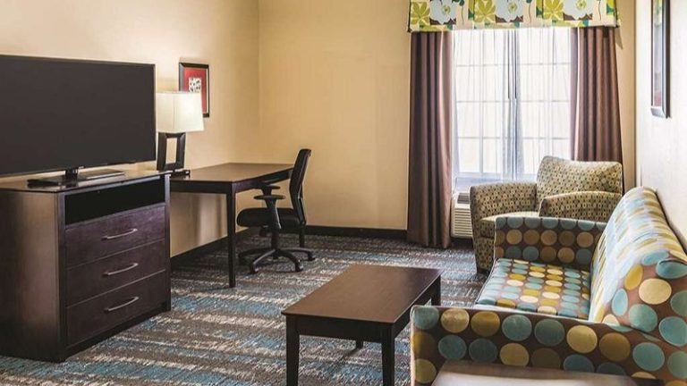 La Quinta by Wyndham Dallas Grand Prairie South