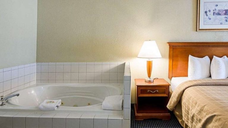 Quality Inn Troutville