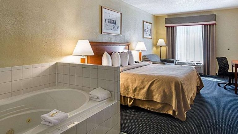 Quality Inn Troutville