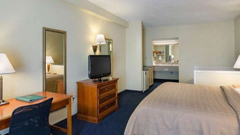 Quality Inn Troutville