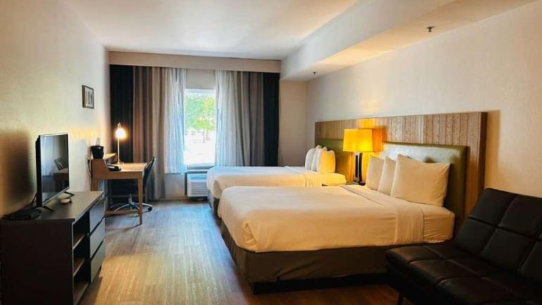 Radiant Inn And Suites