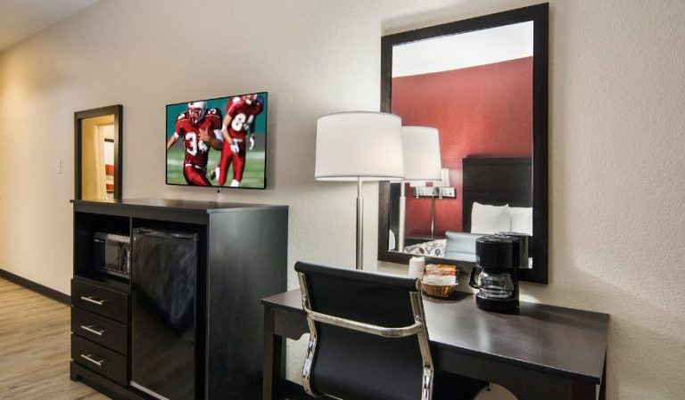 Red Roof Inn Fort Worth – Saginaw