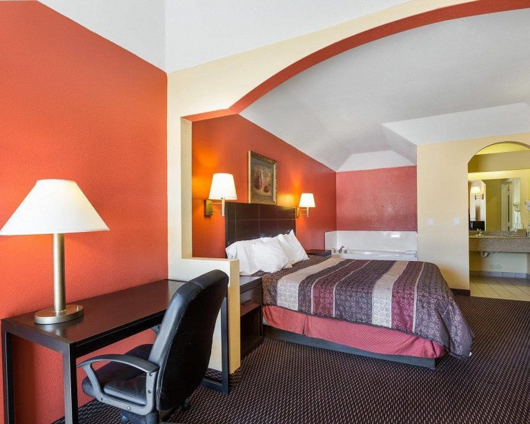 Rodeway Inn Humble