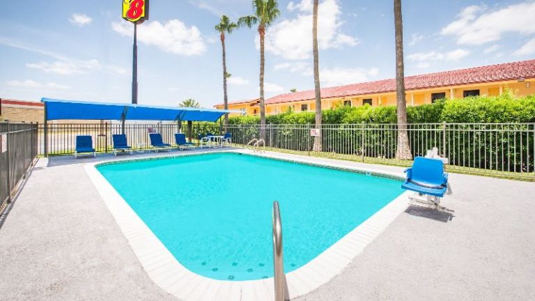 Super 8 By Wyndham Harlingen TX