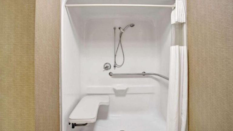 Super 8 by Wyndham Knoxville East