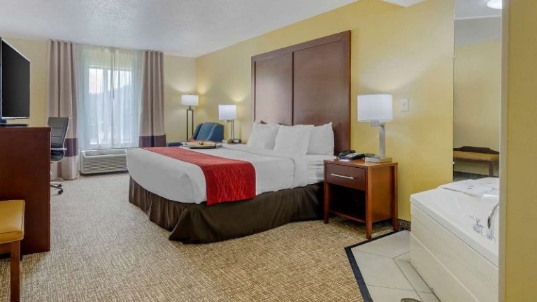 Comfort Inn & Suites Hillsville I-77